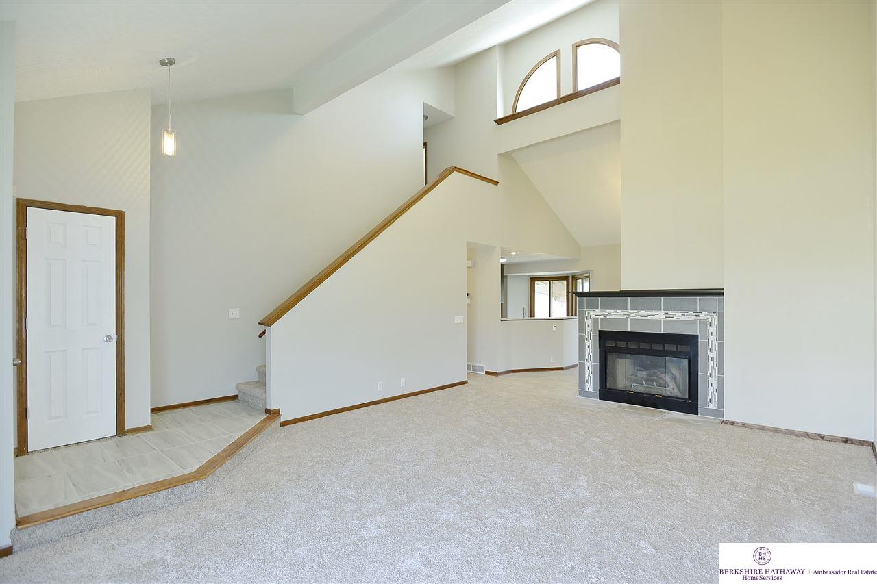 10117 S 11, Bellevue, NE 68123