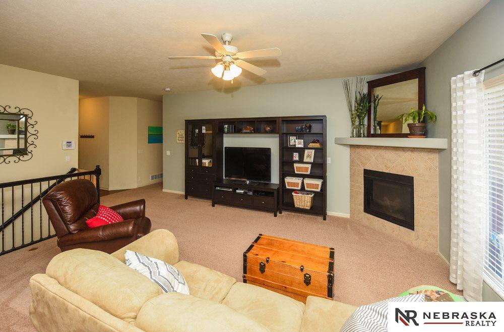 10606 S 27th, Bellevue, NE 68123