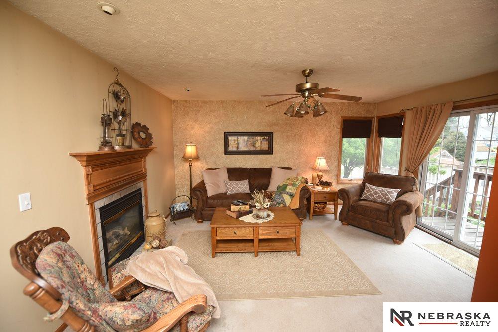 7929Main, Ralston, NE 68127