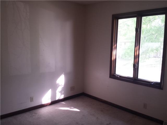 8453 Lakeview DrOmaha, NE, 68127Douglas County