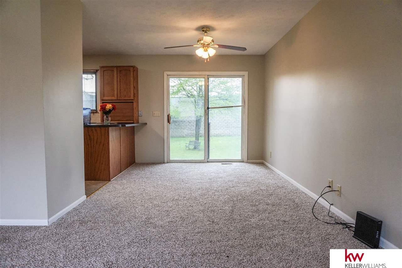 7737Greenleaf, La Vista, NE 68128
