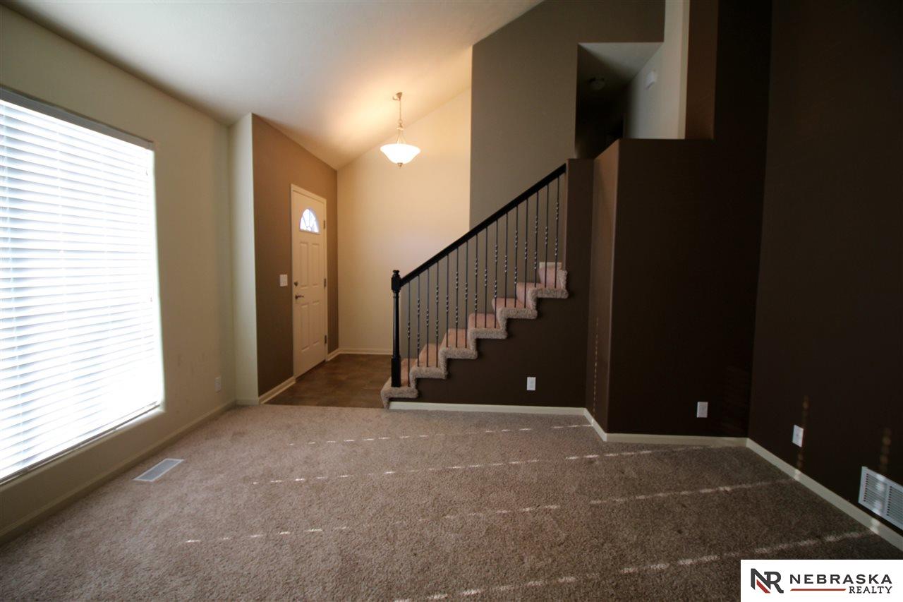 7511 S 97th, La Vista, NE 68128