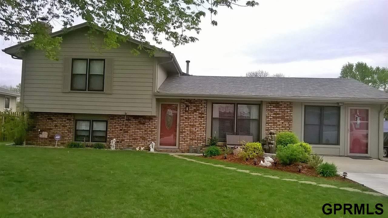 9006Granville, La Vista, NE 68128