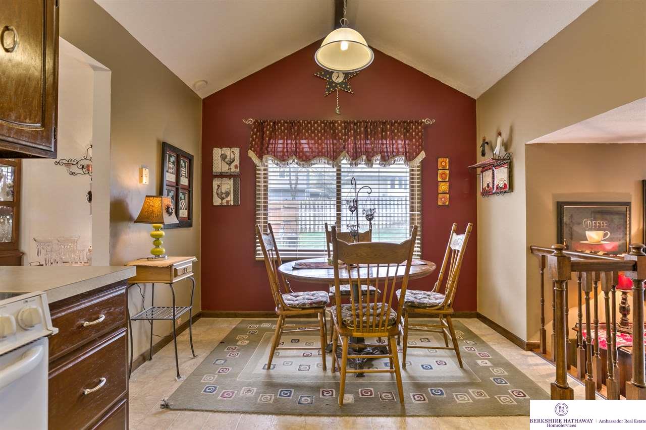 16011Shirley, Omaha, NE 68130