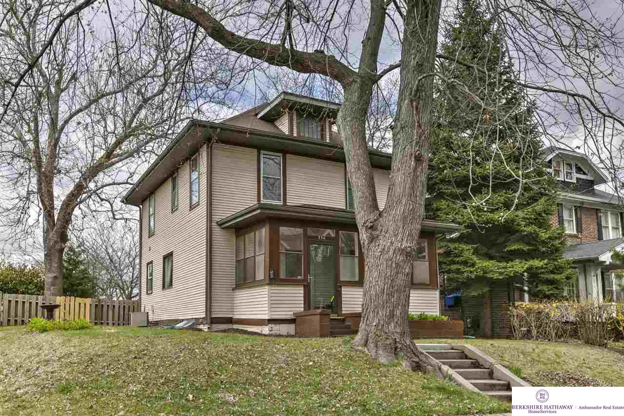 356 N 41st, Omaha, NE 68131