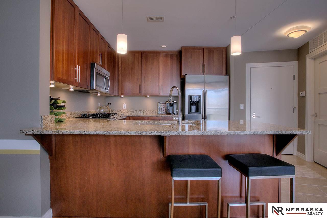 200 S 31, Omaha, NE 68131