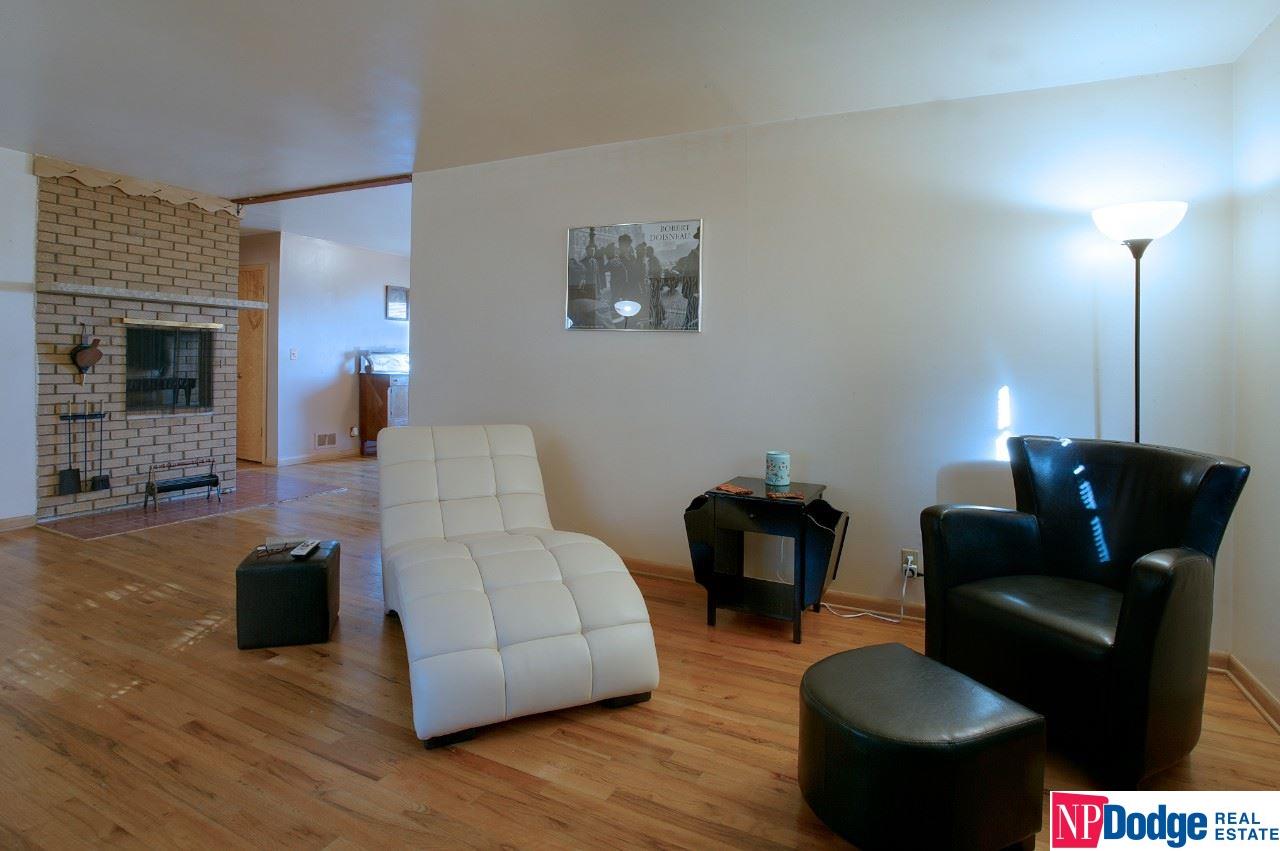 1001 N 48, Omaha, NE 68132