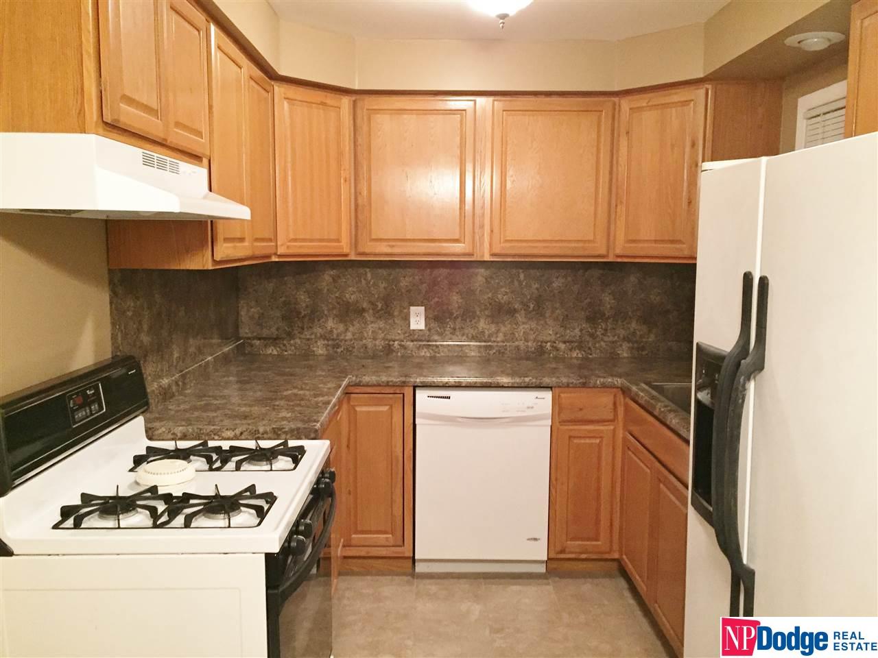 1423 N 65th, Omaha, NE 68132
