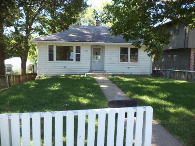 6305 Charles StOmaha, NE, 68132Douglas County