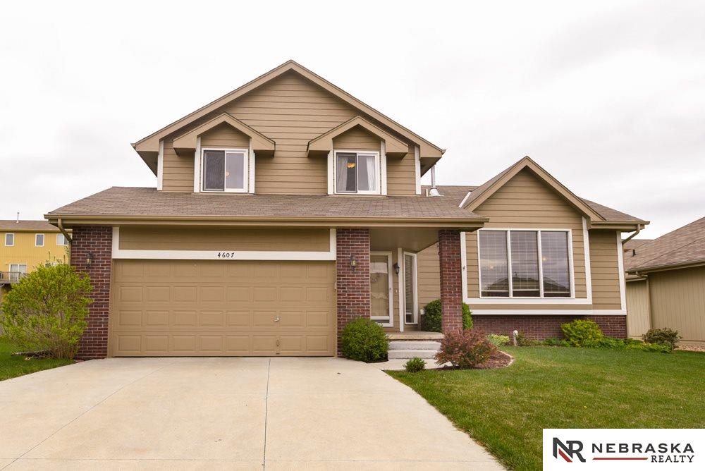 4607Brook, Papillion, NE 68133