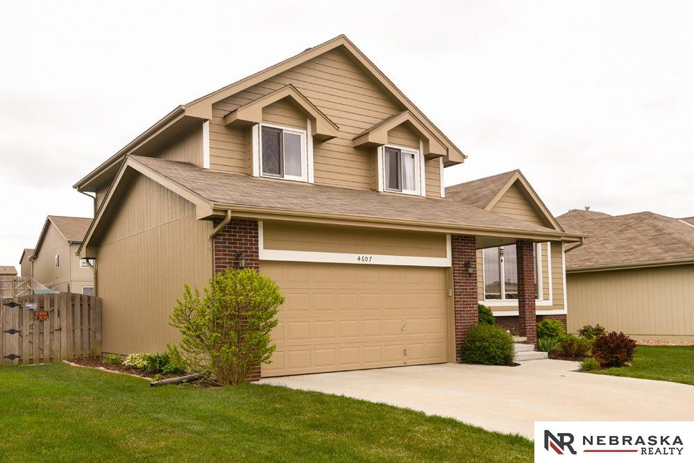 4607Brook, Papillion, NE 68133