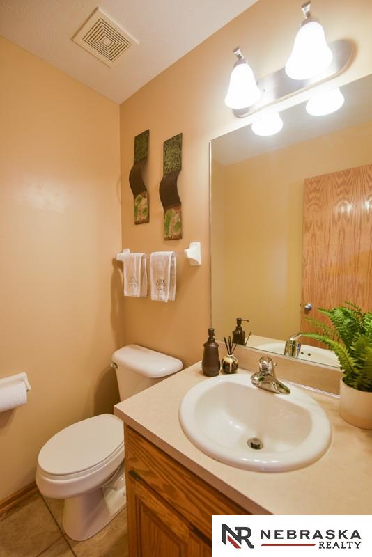 4607Brook, Papillion, NE 68133