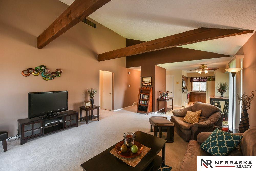 10476Ruggles, Omaha, NE 68134