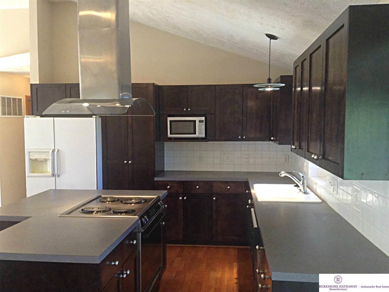 8604Fowler, Omaha, NE 68134
