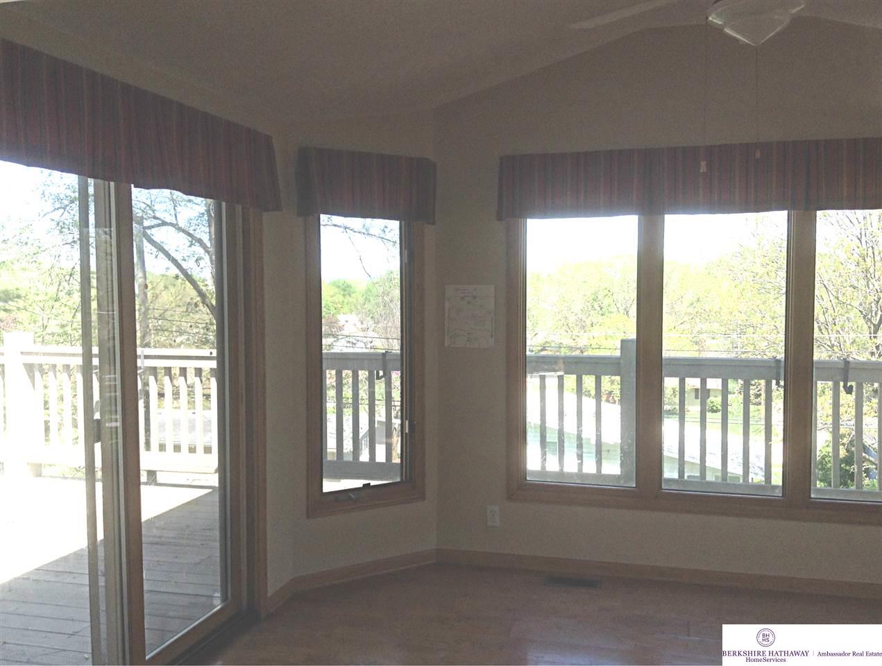 8604Fowler, Omaha, NE 68134