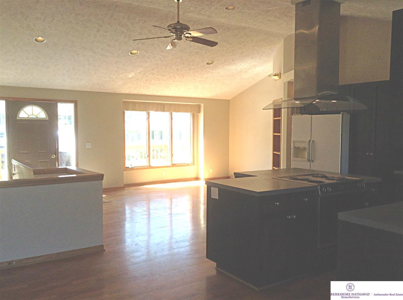 8604Fowler, Omaha, NE 68134