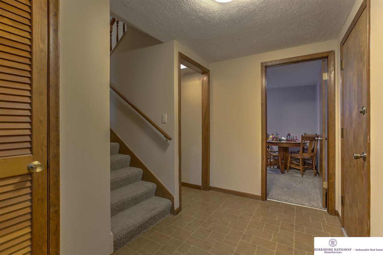 7728Curtis, Omaha, NE 68134