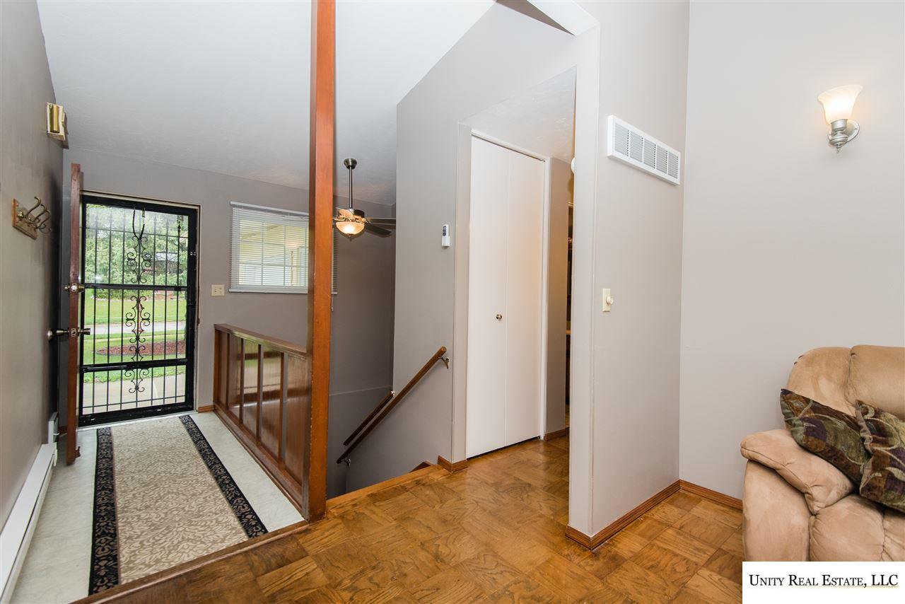 8461Browne, Omaha, NE 68134