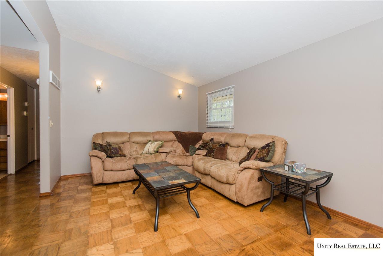 8461Browne, Omaha, NE 68134