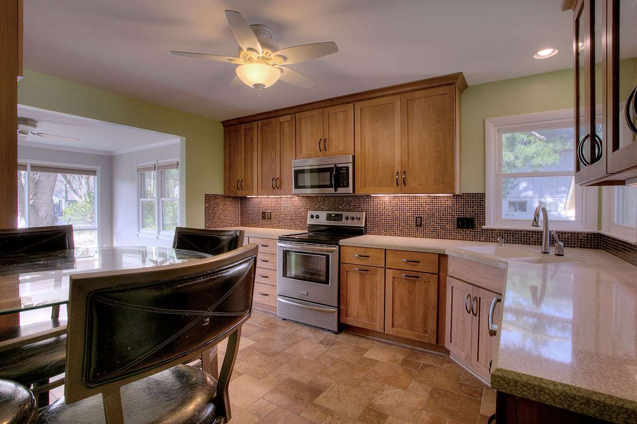 7920Lake, Omaha, NE 68134