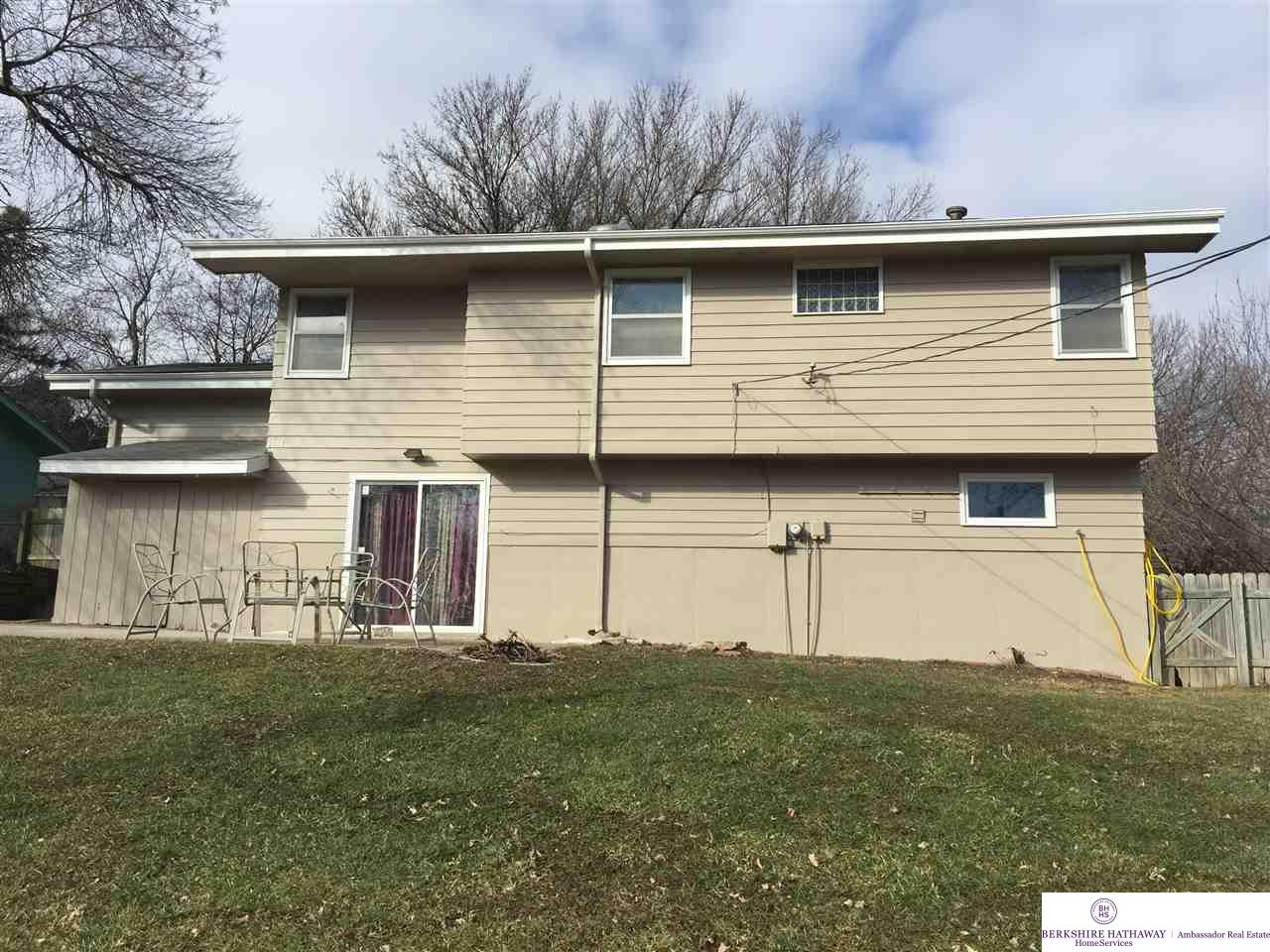 4035 N 92, Omaha, NE 68134