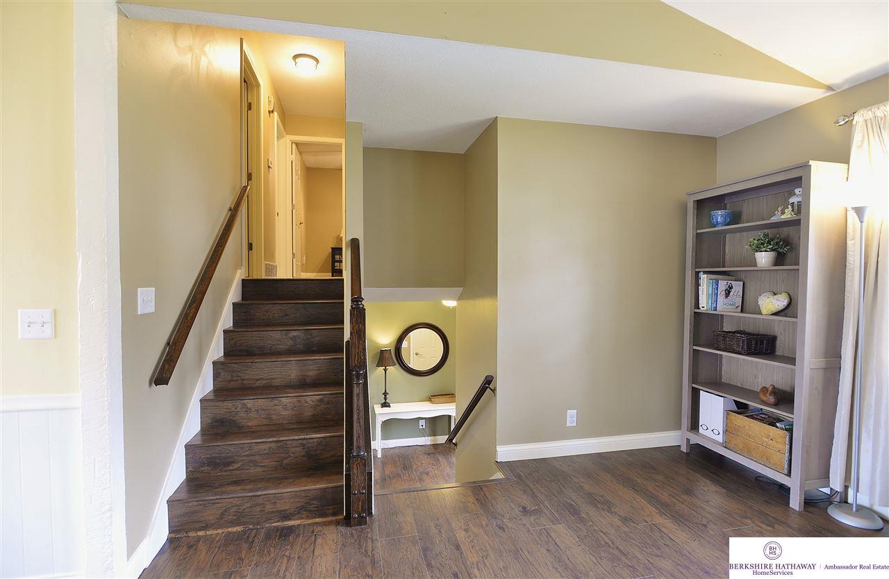 9406Ohio, Omaha, NE 68134