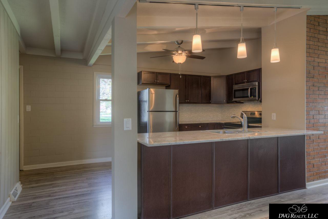 1116 N 85, Omaha, NE 68134