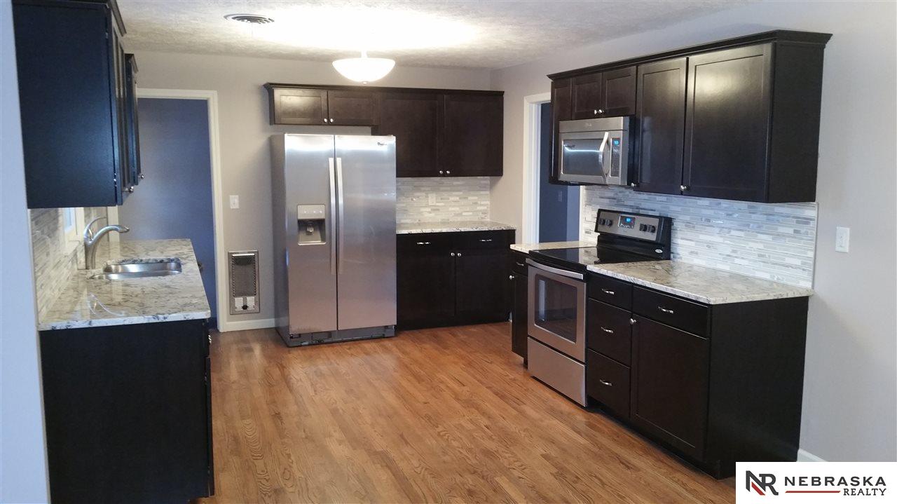 3525Old Maple, Omaha, NE 68134
