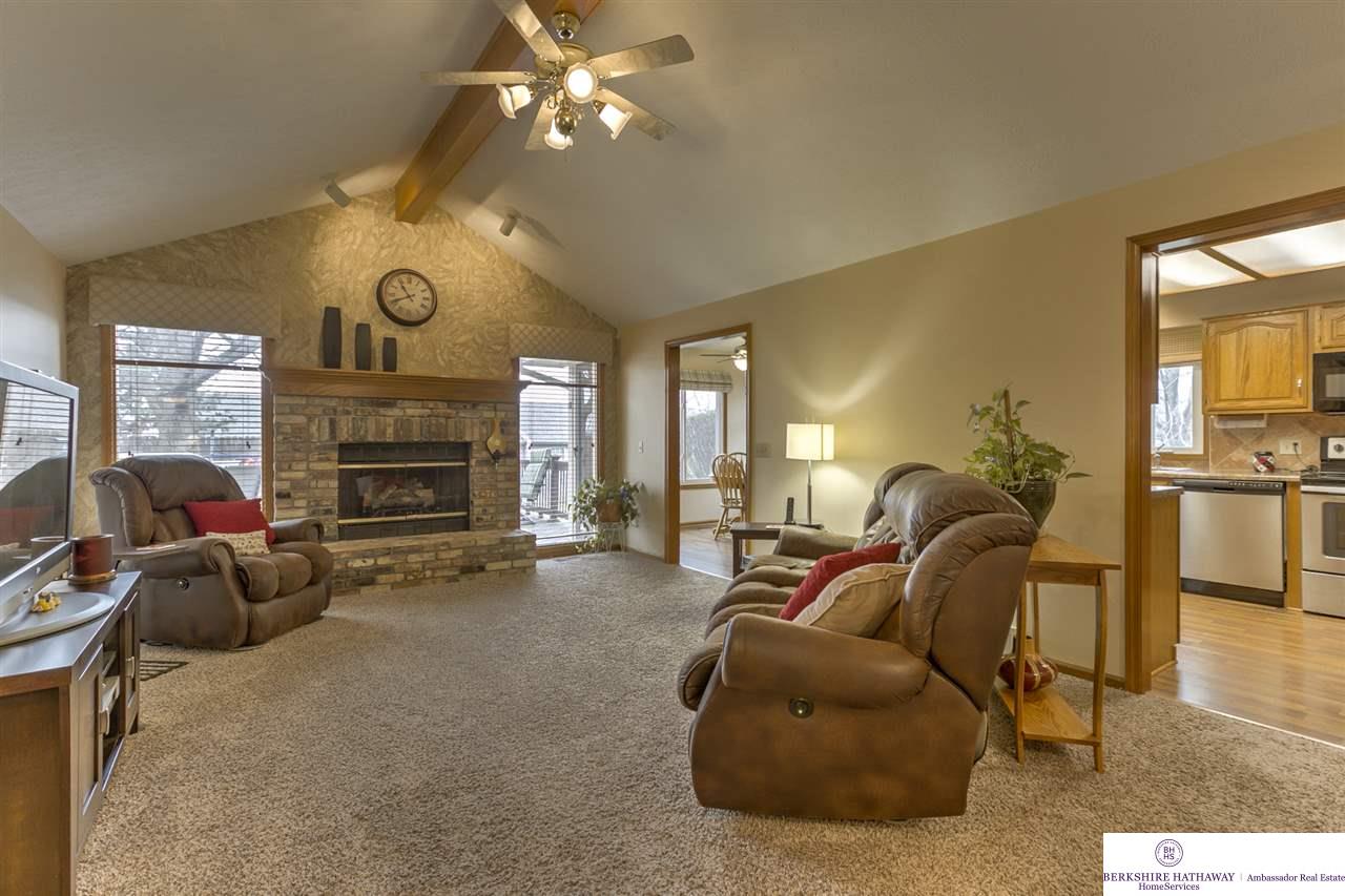 6416 N 106, Omaha, NE 68134