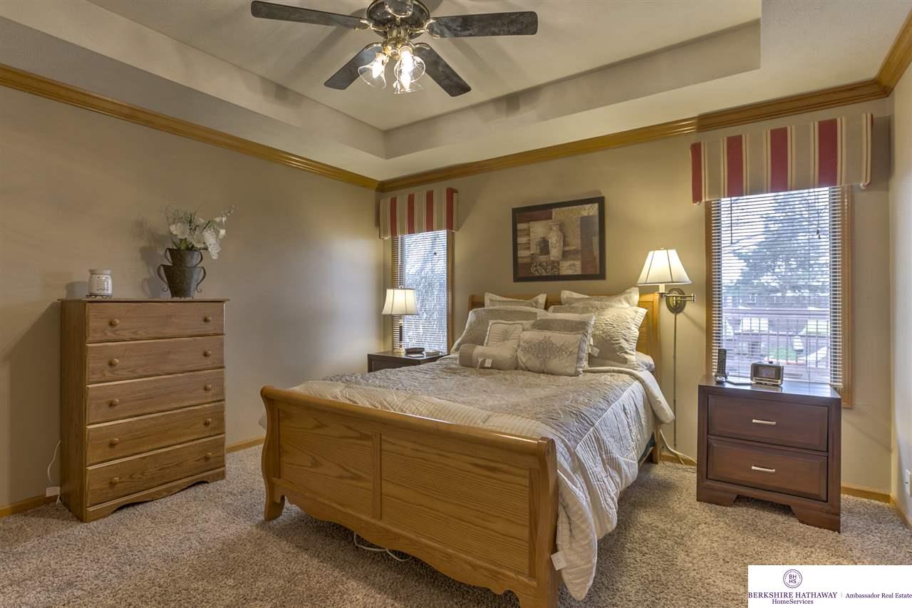 6416 N 106, Omaha, NE 68134