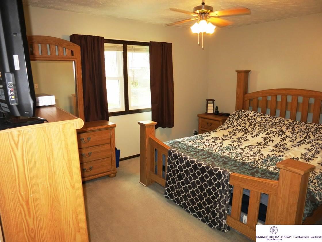 15316Monroe, Omaha, NE 68135