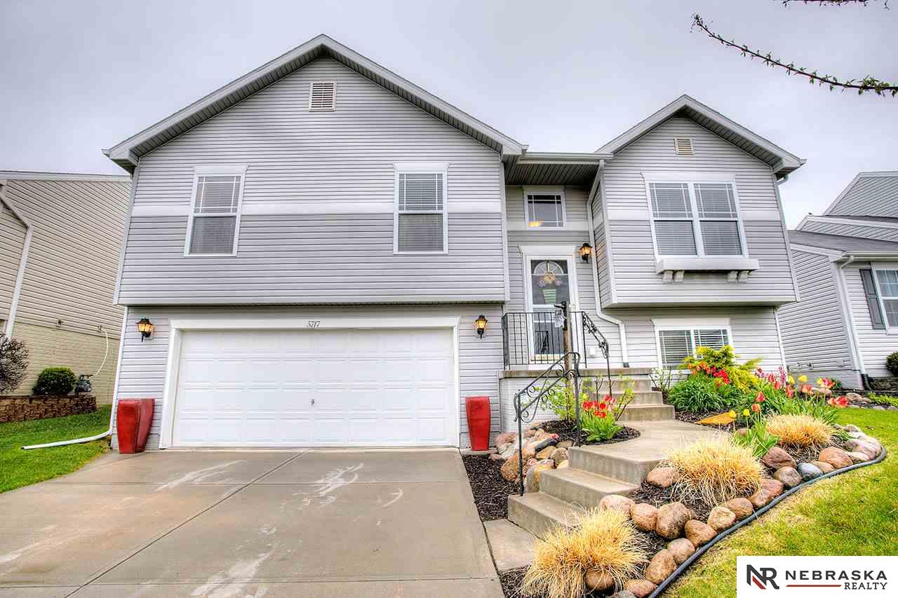 5717 S 193rd, Omaha, NE 68135