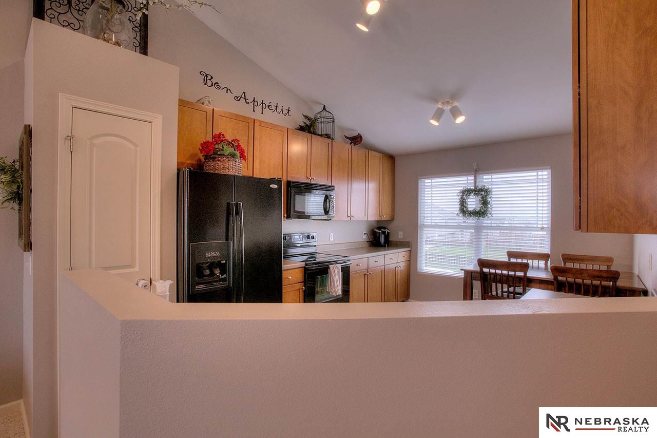 5717 S 193rd, Omaha, NE 68135