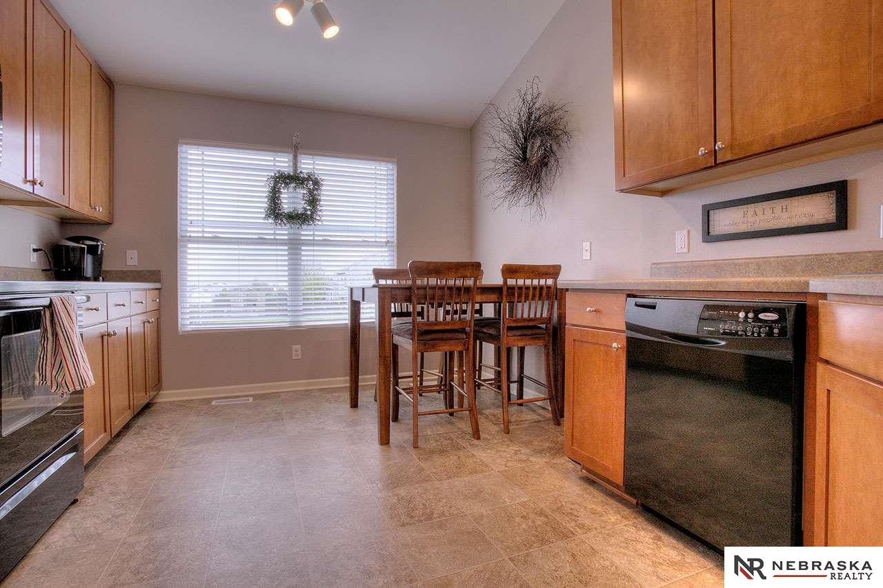 5717 S 193rd, Omaha, NE 68135