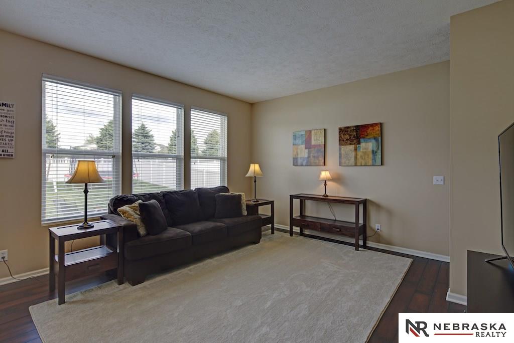 16228Virginia, Omaha, NE 68136