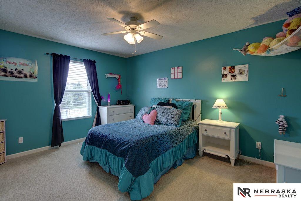 16228Virginia, Omaha, NE 68136