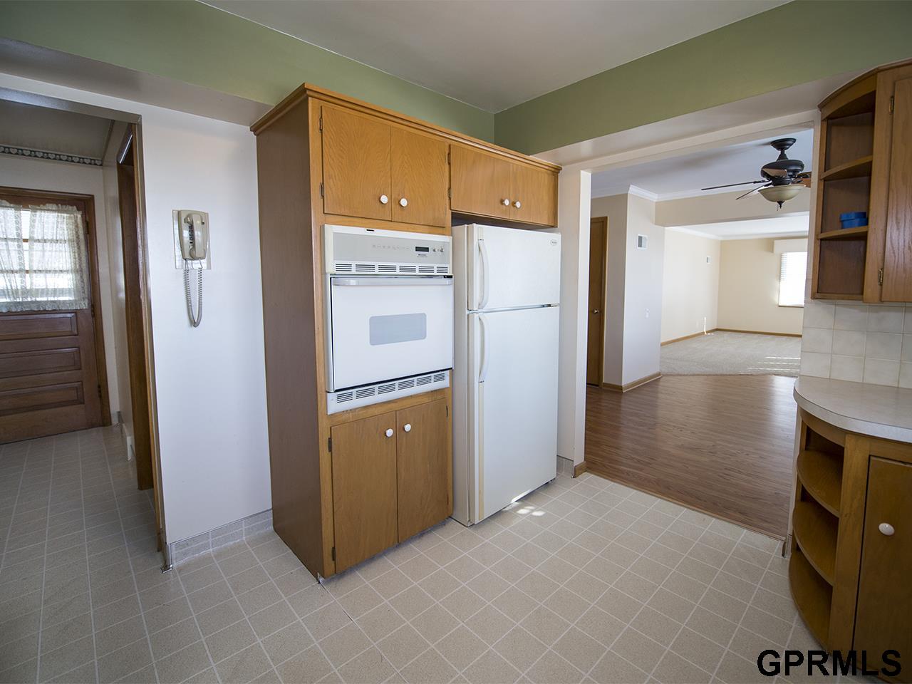 13126Weir, Omaha, NE 68137