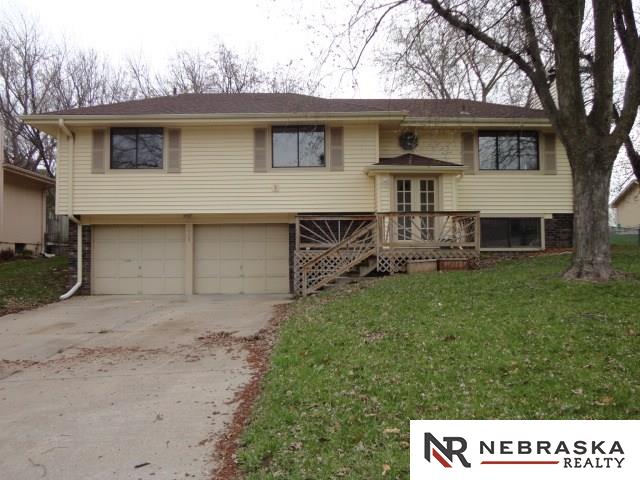 6423 S 137, Omaha, NE 68137