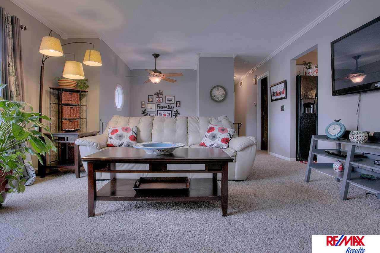 5612 S 155, Omaha, NE 68137