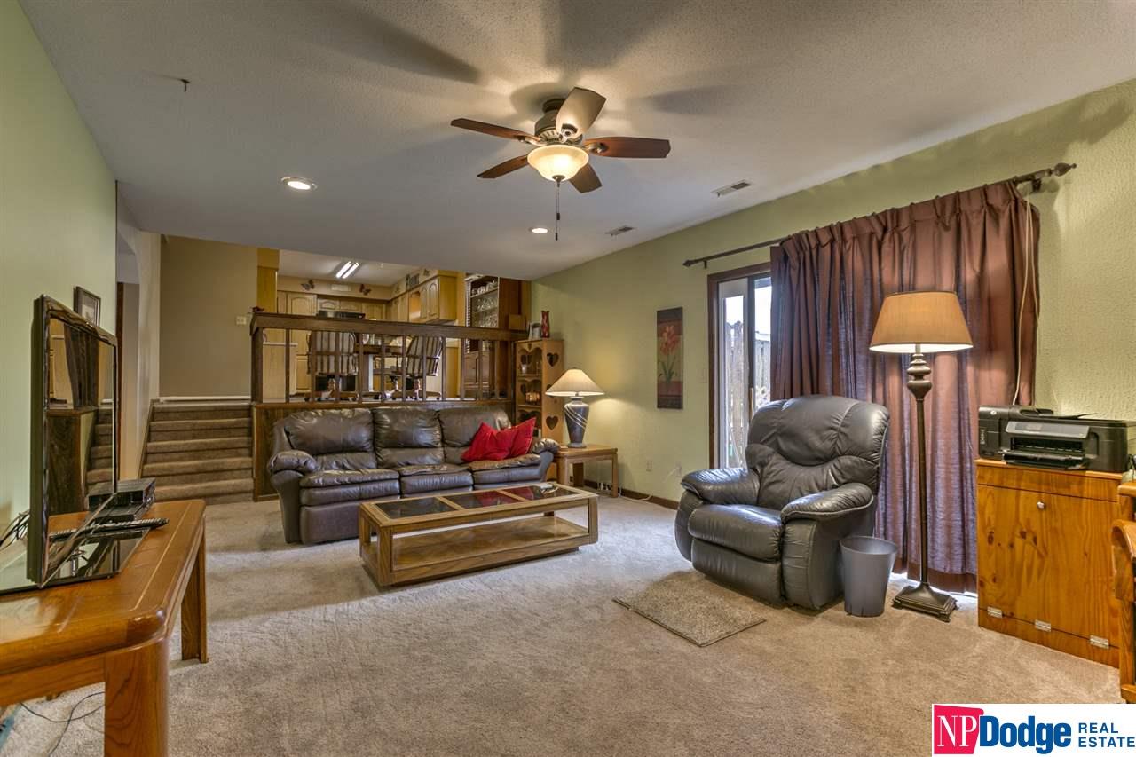 15274Blackwell, Omaha, NE 68137
