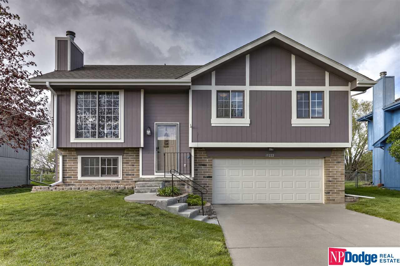 15222Chalco Pointe, Omaha, NE 68138