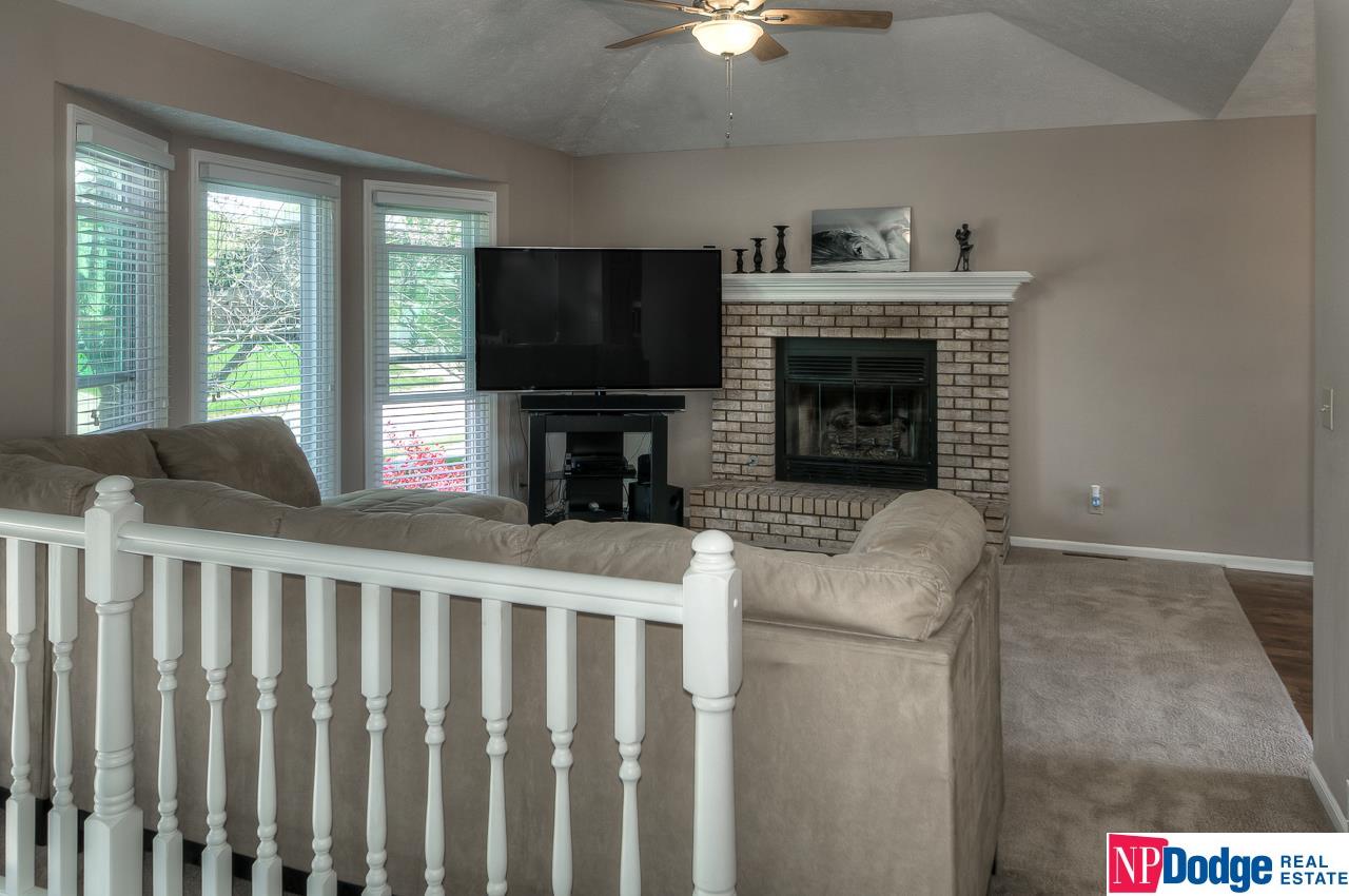 7016Joyce, Omaha, NE 68138