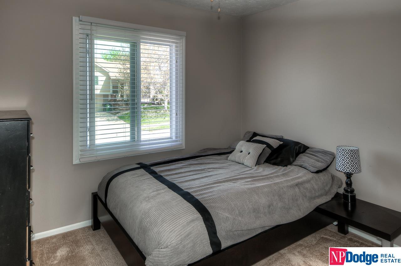 7016Joyce, Omaha, NE 68138