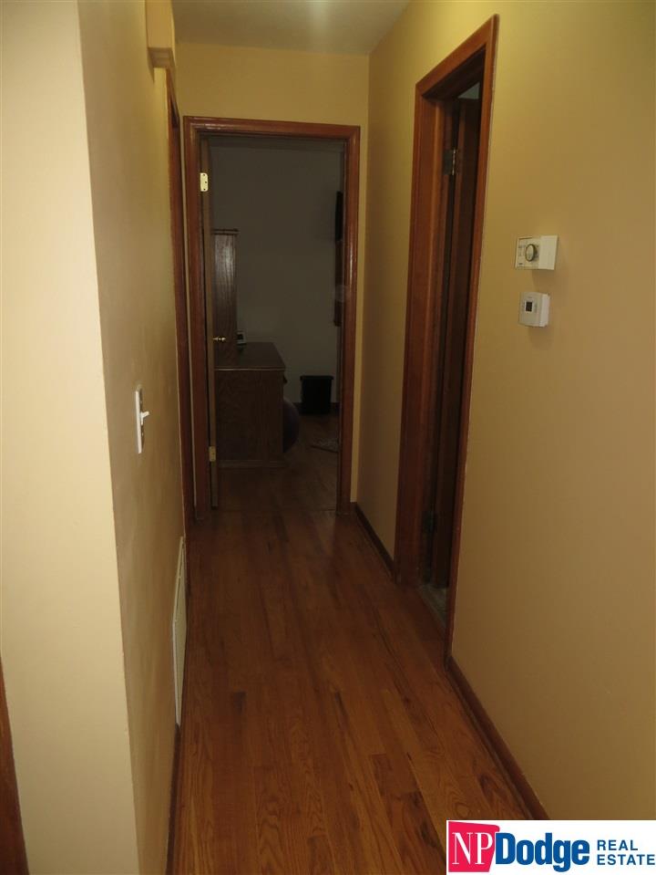 2518 S 123, Omaha, NE 68144