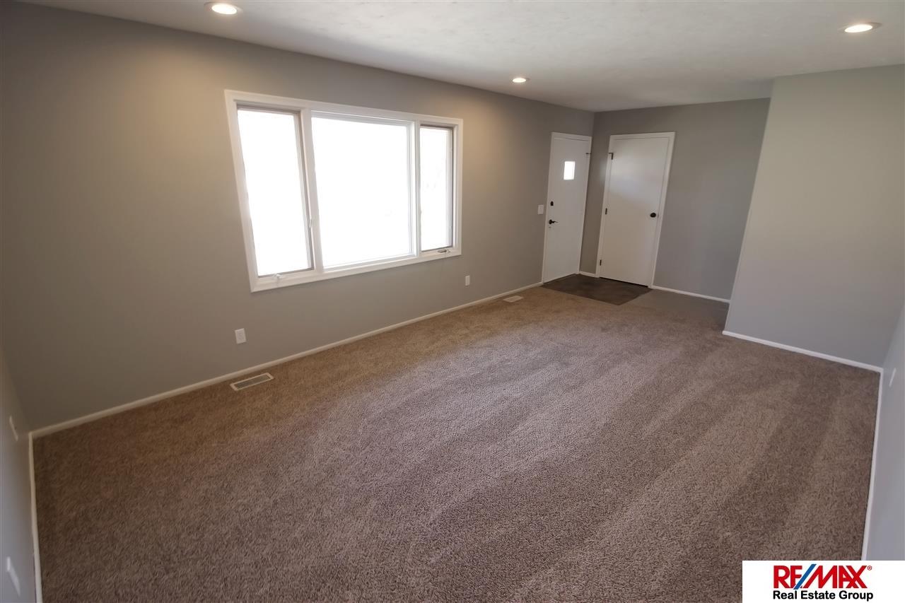 12825A, Omaha, NE 68144