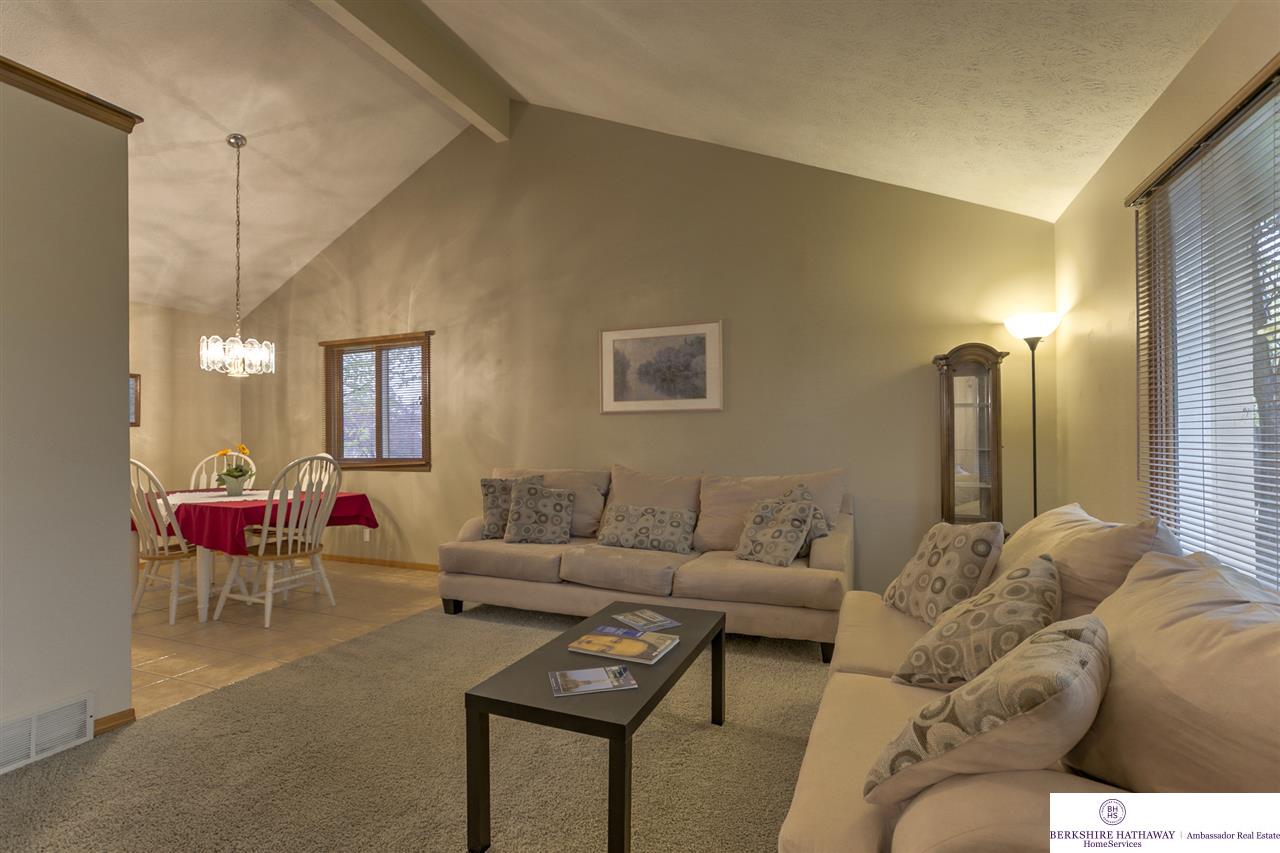 15230Garfield, Omaha, NE 68144