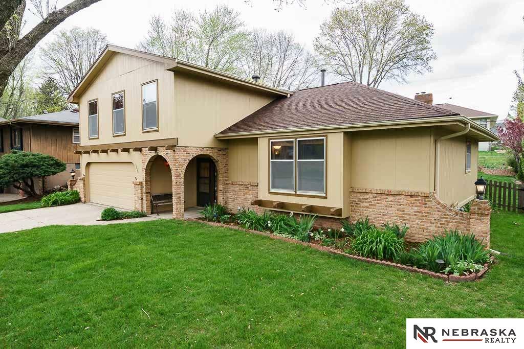 13430Montclair, Omaha, NE 68144