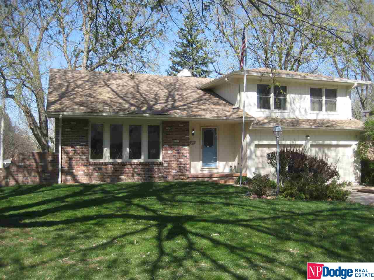 12420Pinewood, Omaha, NE 68144