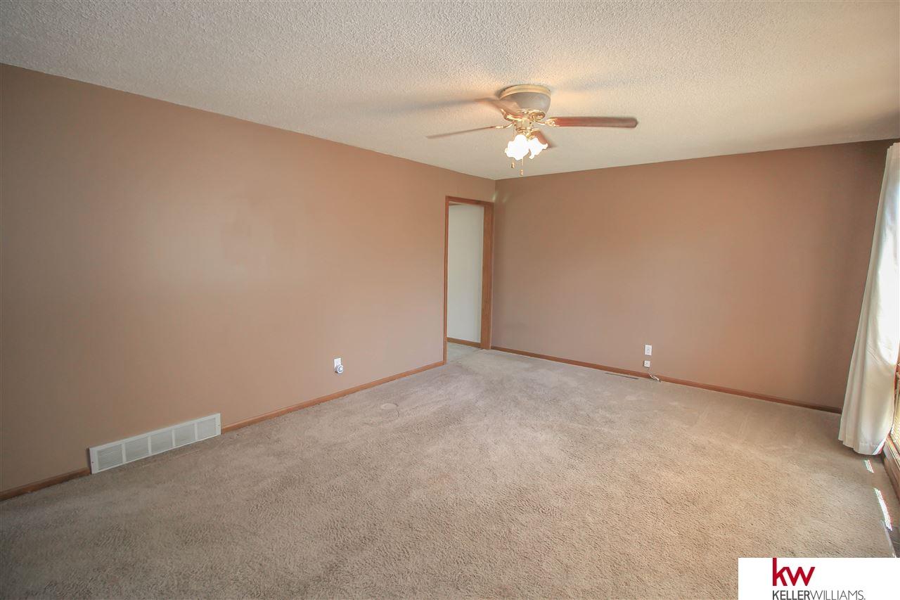 7606 S 41st, Bellevue, NE 68147