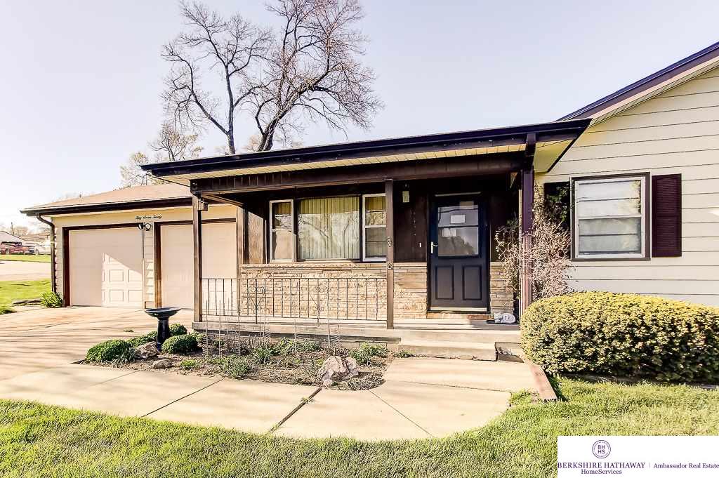 5720Whitmore, Omaha, NE 68152